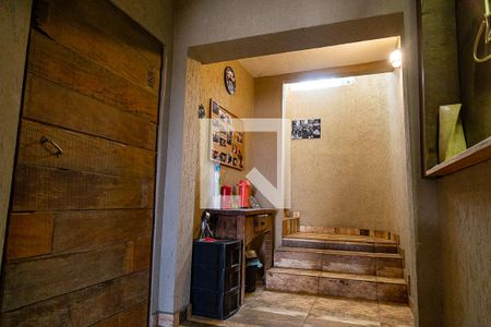 Casa à venda com 180m², 2 quartos e 2 vagas Casa à venda com 180m², 2 quartos e 2 vagasHall de Entrada