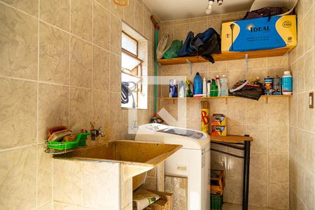 Casa à venda com 180m², 2 quartos e 2 vagas Casa à venda com 180m², 2 quartos e 2 vagasÁrea de Serviço