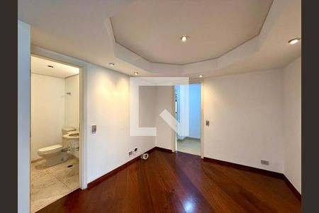 Sala de apartamento para alugar com 4 quartos, 192m² em Campo Belo, São Paulo