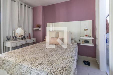 Apartamento à venda com 105m², 2 quartos e 1 vagaSuíte