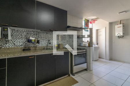Apartamento à venda com 105m², 2 quartos e 1 vagaCozinha