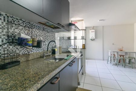 Apartamento à venda com 105m², 2 quartos e 1 vagaCozinha