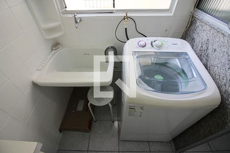 Apartamento à venda com 68m², 2 quartos e 1 vagaÁrea de Serviço