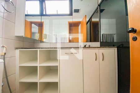 Apartamento para alugar com 117m², 3 quartos e 2 vagasBanheiro da suíte