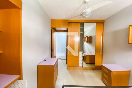 Apartamento para alugar com 117m², 3 quartos e 2 vagasQuarto 2