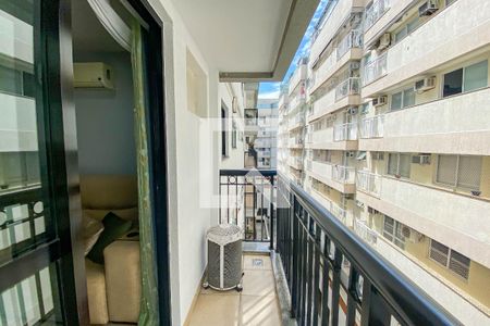 Varanda de apartamento para alugar com 3 quartos, 117m² em Botafogo, Rio de Janeiro