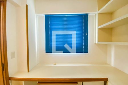 Apartamento para alugar com 117m², 3 quartos e 2 vagasQuarto de Serviço