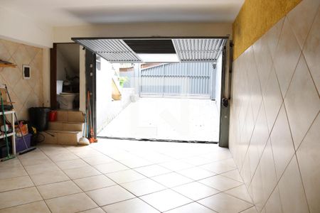 Casa à venda com 280m², 4 quartos e 6 vagasGaragem