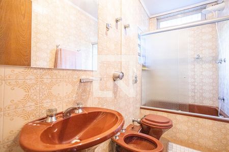 Casa à venda com 270m², 4 quartos e 3 vagas Casa à venda com 270m², 4 quartos e 3 vagasBanheiro 1