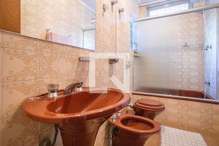 Casa à venda com 270m², 4 quartos e 3 vagas Casa à venda com 270m², 4 quartos e 3 vagasBanheiro 1