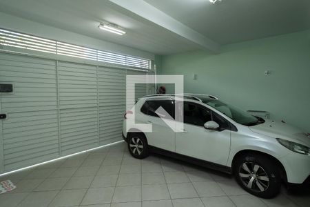 Casa à venda com 164m², 3 quartos e 2 vagas Casa à venda com 164m², 3 quartos e 2 vagasGaragem