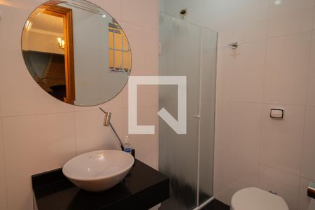 Casa à venda com 164m², 3 quartos e 2 vagas Casa à venda com 164m², 3 quartos e 2 vagasBanheiro de Serviço