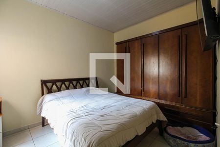 Casa à venda com 290m², 3 quartos e 2 vagas Casa à venda com 290m², 3 quartos e 2 vagasQuarto 2