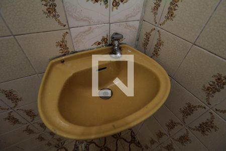 Casa à venda com 290m², 3 quartos e 2 vagas Casa à venda com 290m², 3 quartos e 2 vagasBanheiro de serviço