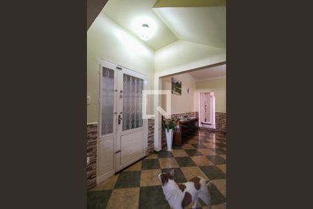 Casa à venda com 290m², 3 quartos e 2 vagas Casa à venda com 290m², 3 quartos e 2 vagasHall de Entrada