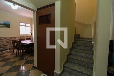 Casa à venda com 290m², 3 quartos e 2 vagas Casa à venda com 290m², 3 quartos e 2 vagasHall de Entrada