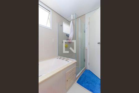 Apartamento para alugar com 190m², 3 quartos e 3 vagasSuíte 1 - Banheiro