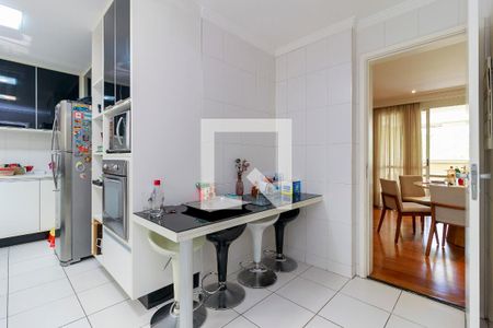 Apartamento para alugar com 190m², 3 quartos e 3 vagasCozinha