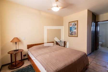 Apartamento à venda com 230m², 4 quartos e 2 vagasSuíte 1 