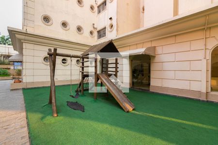 Apartamento à venda com 230m², 4 quartos e 2 vagasPlayground