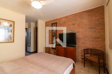 Apartamento à venda com 230m², 4 quartos e 2 vagasSuíte 1 