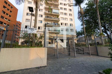 Apartamento à venda com 230m², 4 quartos e 2 vagasFachada