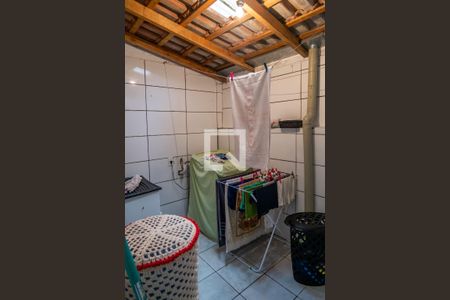 Casa de condomínio para alugar com 73m², 2 quartos e 1 vaga Casa de condomínio para alugar com 73m², 2 quartos e 1 vagaÁrea de Serviço