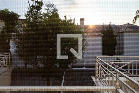 Casa de condomínio à venda com 270m², 4 quartos e 3 vagas Casa de condomínio à venda com 270m², 4 quartos e 3 vagasVista do Quarto 4