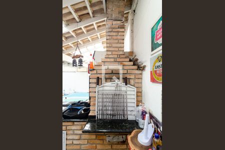 Casa de condomínio à venda com 270m², 4 quartos e 3 vagas Casa de condomínio à venda com 270m², 4 quartos e 3 vagasChurrasqueira