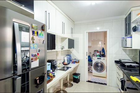 Casa de condomínio à venda com 270m², 4 quartos e 3 vagas Casa de condomínio à venda com 270m², 4 quartos e 3 vagasCozinha