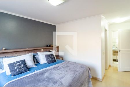 Casa de condomínio à venda com 270m², 4 quartos e 3 vagas Casa de condomínio à venda com 270m², 4 quartos e 3 vagasSuíte 1