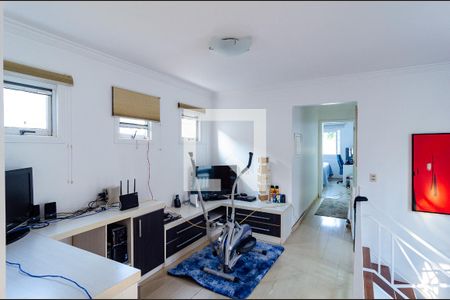 Casa de condomínio à venda com 270m², 4 quartos e 3 vagas Casa de condomínio à venda com 270m², 4 quartos e 3 vagasHall dos Quartos