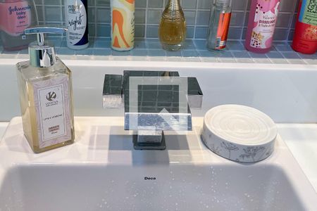 Apartamento à venda com 65m², 2 quartos e 2 vagasBanheiro