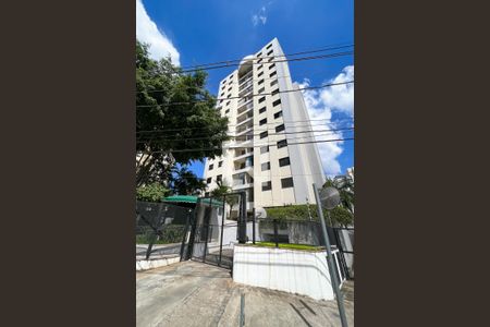 Apartamento à venda com 65m², 2 quartos e 2 vagasFachada