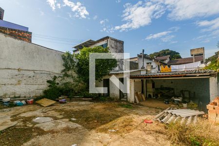 Casa à venda com 220m², 3 quartos e 2 vagas Casa à venda com 220m², 3 quartos e 2 vagasÁrea Externa