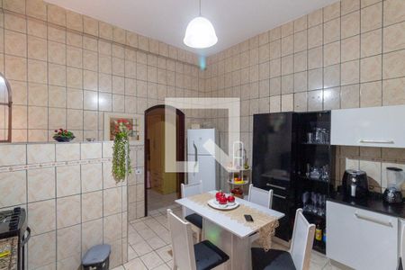 Casa à venda com 428m², 7 quartos e 4 vagasCozinha 2