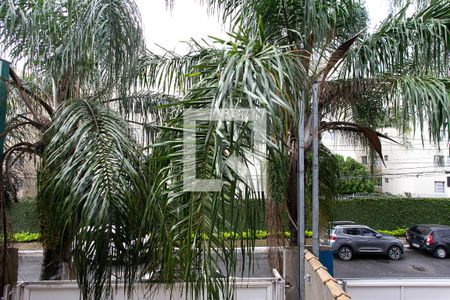 Casa à venda com 92m², 3 quartos e 2 vagas Casa à venda com 92m², 3 quartos e 2 vagasVista da Varanda da Suíte