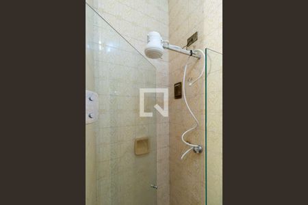 Casa à venda com 233m², 4 quartos e 2 vagas Casa à venda com 233m², 4 quartos e 2 vagasBanheiro 2