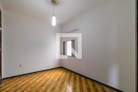 Casa à venda com 233m², 4 quartos e 2 vagas Casa à venda com 233m², 4 quartos e 2 vagasQuarto 3