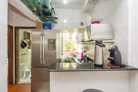 Casa à venda com 463m², 5 quartos e 5 vagas Casa à venda com 463m², 5 quartos e 5 vagasCozinha