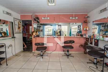 Casa à venda com 463m², 5 quartos e 5 vagas Casa à venda com 463m², 5 quartos e 5 vagasCasa 2 - Sala