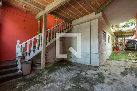 Casa à venda com 463m², 5 quartos e 5 vagas Casa à venda com 463m², 5 quartos e 5 vagasGaragem