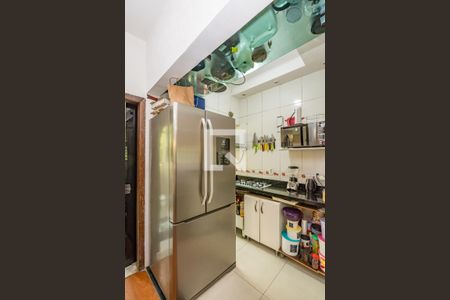 Casa à venda com 463m², 5 quartos e 5 vagas Casa à venda com 463m², 5 quartos e 5 vagasCozinha