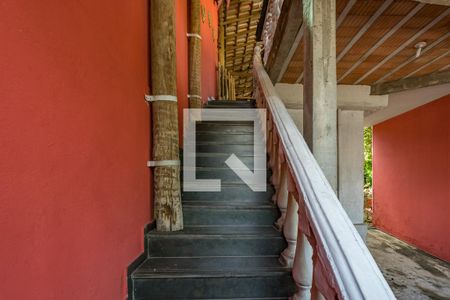 Casa à venda com 463m², 5 quartos e 5 vagas Casa à venda com 463m², 5 quartos e 5 vagasGaragem