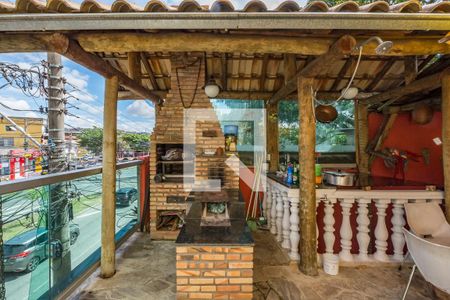 Casa à venda com 463m², 5 quartos e 5 vagas Casa à venda com 463m², 5 quartos e 5 vagasChurrasqueira