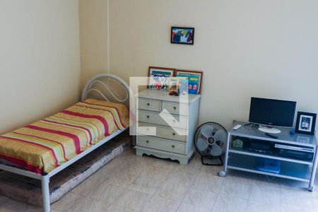 Casa à venda com 500m², 4 quartos e 2 vagas Casa à venda com 500m², 4 quartos e 2 vagasSuíte 1
