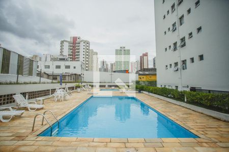 Apartamento à venda com 60m², 2 quartos e 1 vagaÁrea comum - Piscina