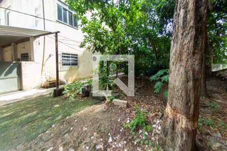 Casa à venda com 90m², 1 quarto e 6 vagas Casa à venda com 90m², 1 quarto e 6 vagasÁrea externa