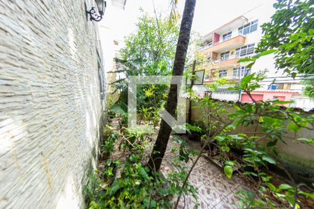 Casa à venda com 90m², 1 quarto e 6 vagas Casa à venda com 90m², 1 quarto e 6 vagasÁrea externa