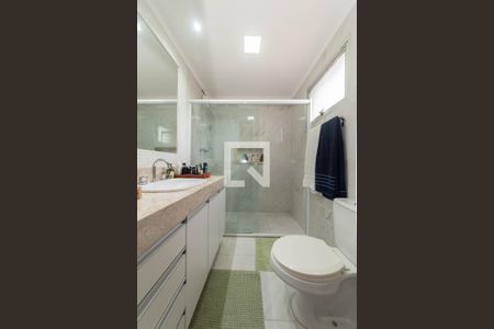 Apartamento à venda com 115m², 2 quartos e 1 vaga Apartamento à venda com 115m², 2 quartos e 1 vagaBanheiro da Suíte